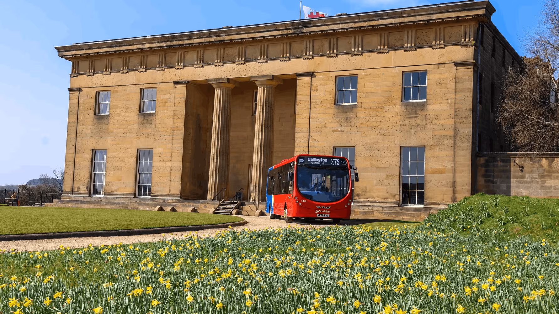 Seasonal bus service to Northumberland beauty spots returns